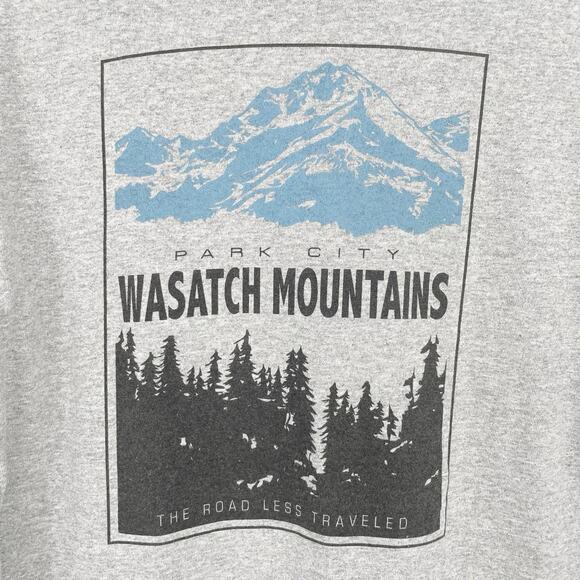 Delta Pro Weight Park City Utah Wasatch Mountains T-Shirt Medium Outdoor Skiing - Picture 7 of 7
